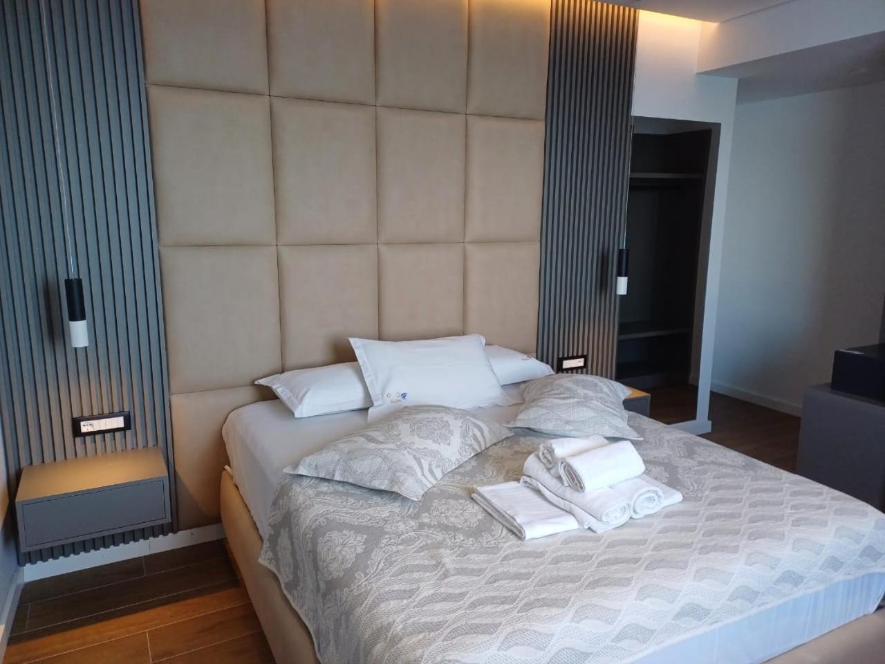 Blue Bay Hotel Sarande Ngoại thất bức ảnh